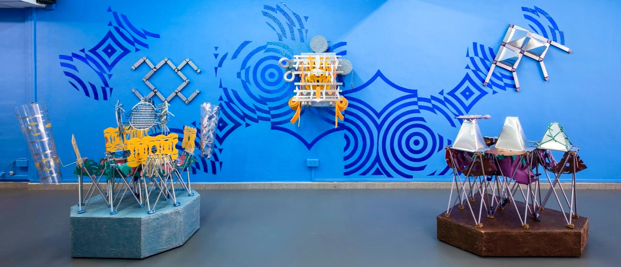 The laugh laughs at the laugh, The song sings at the song Joo Choon Lin